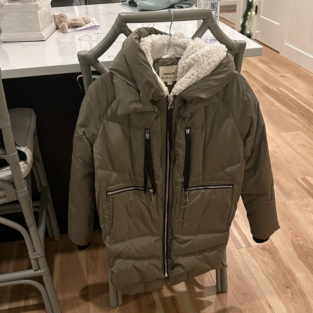 Orclae Olive Puffer Jacket with Sherpa Lining